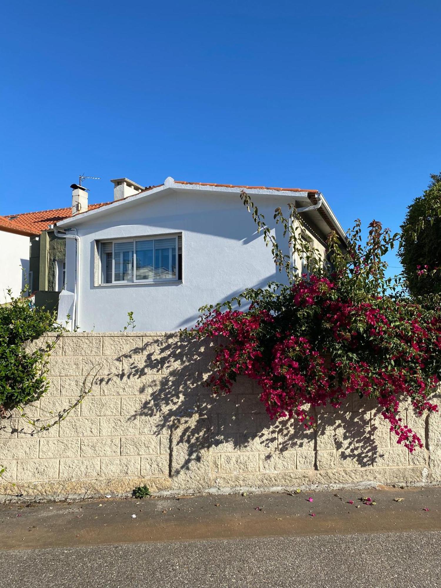 Chalet Adosado Independiente En Vigo - Canido Villa Oya Exterior photo